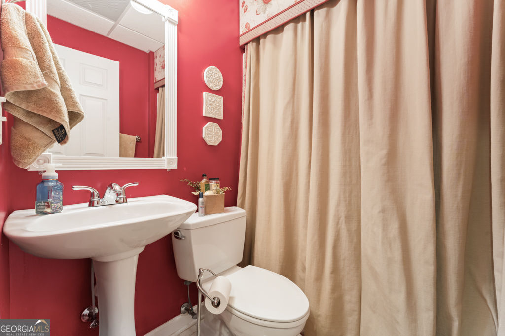 Dallas, Georgia 30157, United States, 5 Bedrooms Bedrooms, ,4 BathroomsBathrooms,Residential,Active,146490