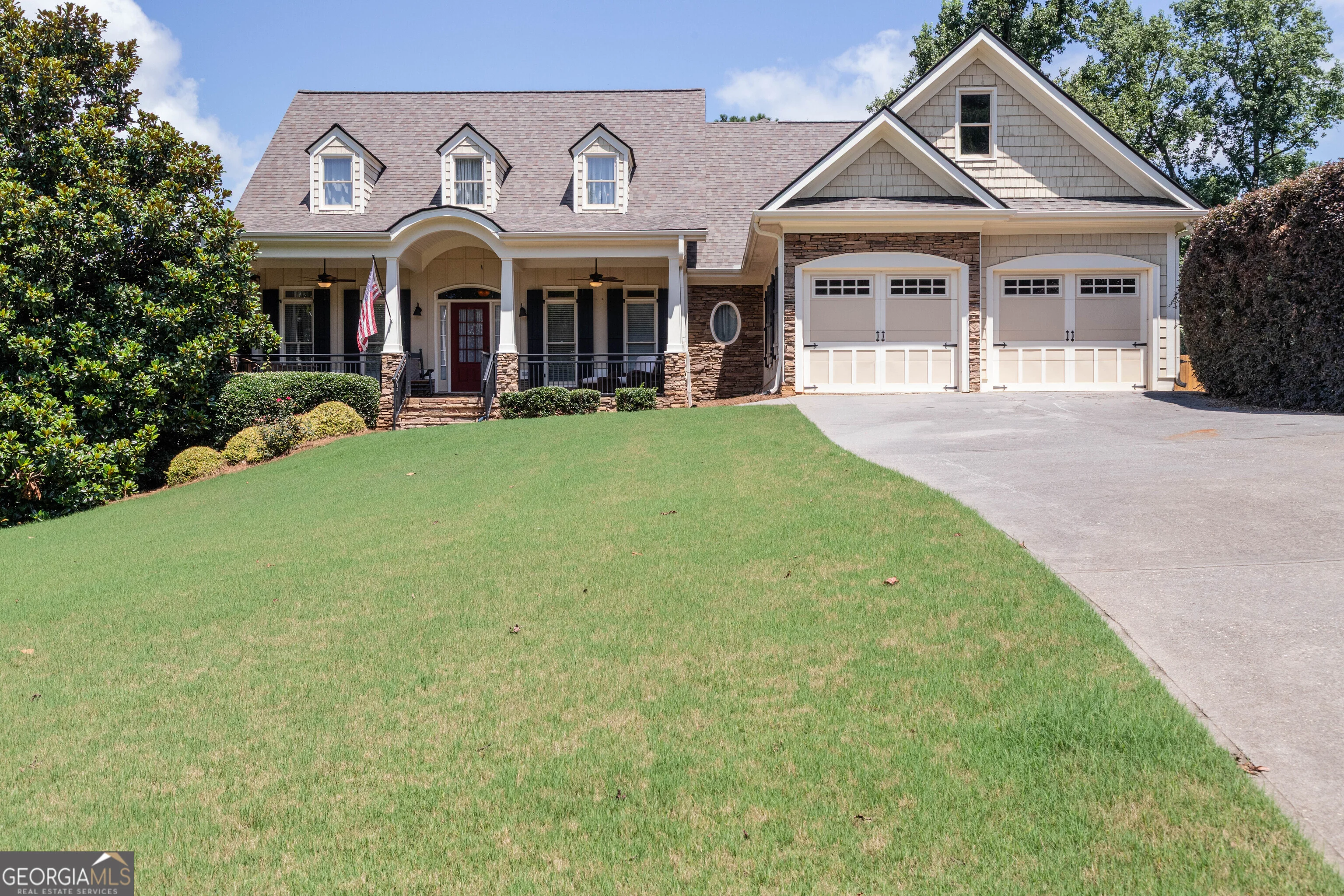 11 Watertstone Drive