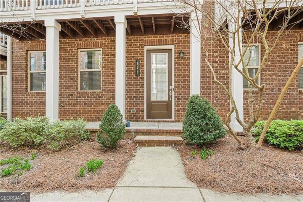 Photo of 741 Topsail Lane, Alpharetta, GA 30005 (MLS # 10776983)
