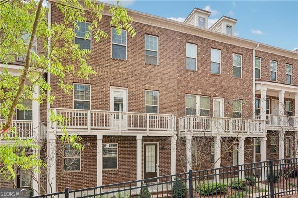 Photo of 741 Topsail Lane, Alpharetta, GA 30005 (MLS # 10776983)