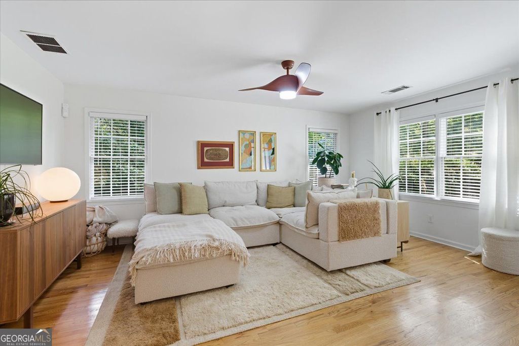 Photo of 2238 Ridgedale Road NE, Atlanta, GA 30317 (MLS # 10689435)