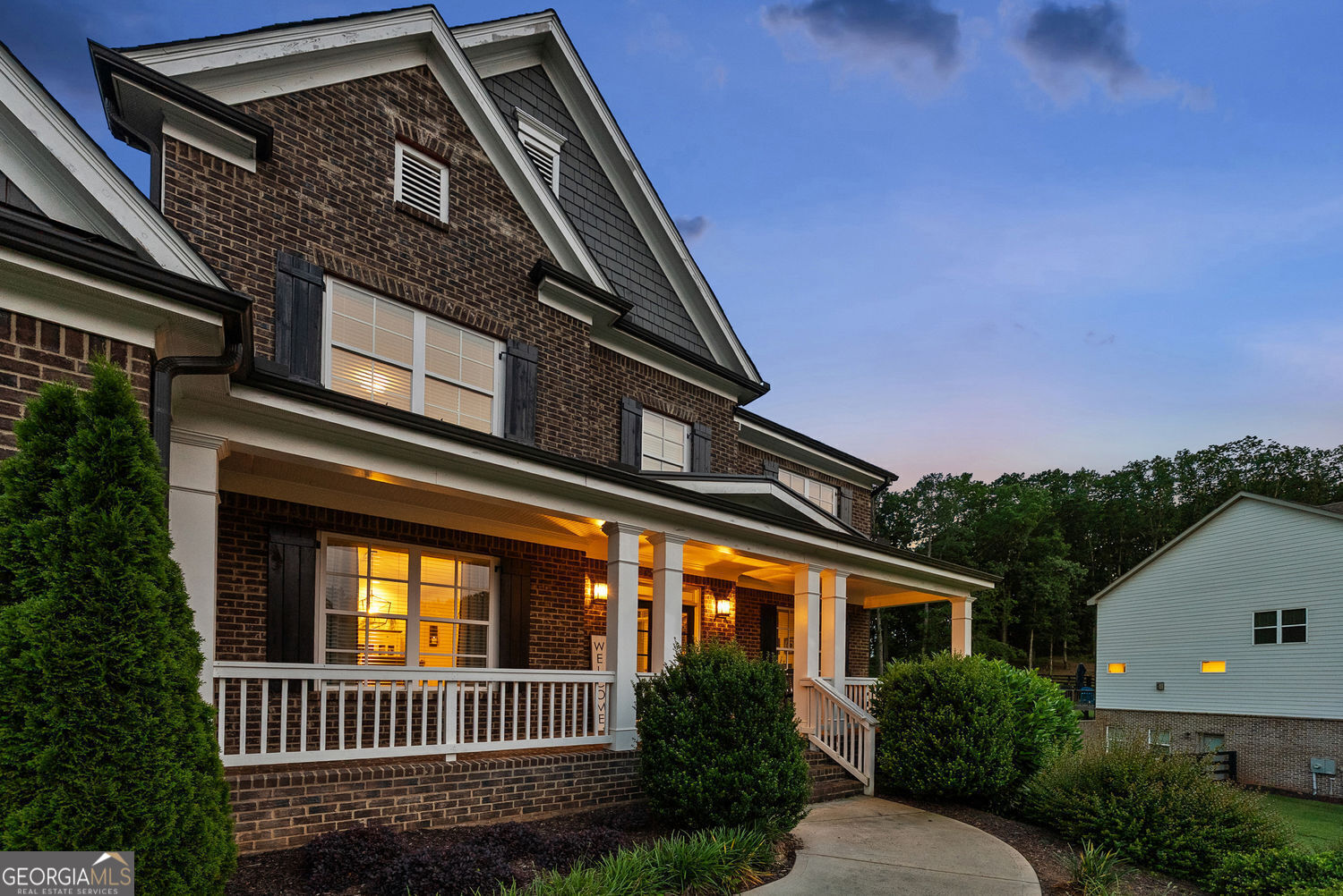 Canton, Georgia 30115, United States, 5 Bedrooms Bedrooms, ,5 BathroomsBathrooms,Residential,Active,142589