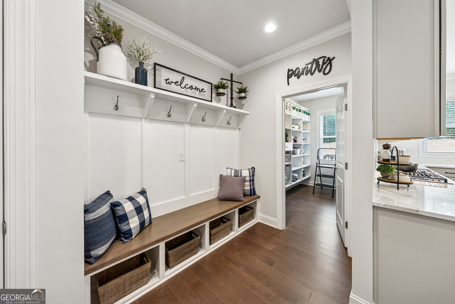 Canton, Georgia 30115, United States, 5 Bedrooms Bedrooms, ,5 BathroomsBathrooms,Residential,Active,142589