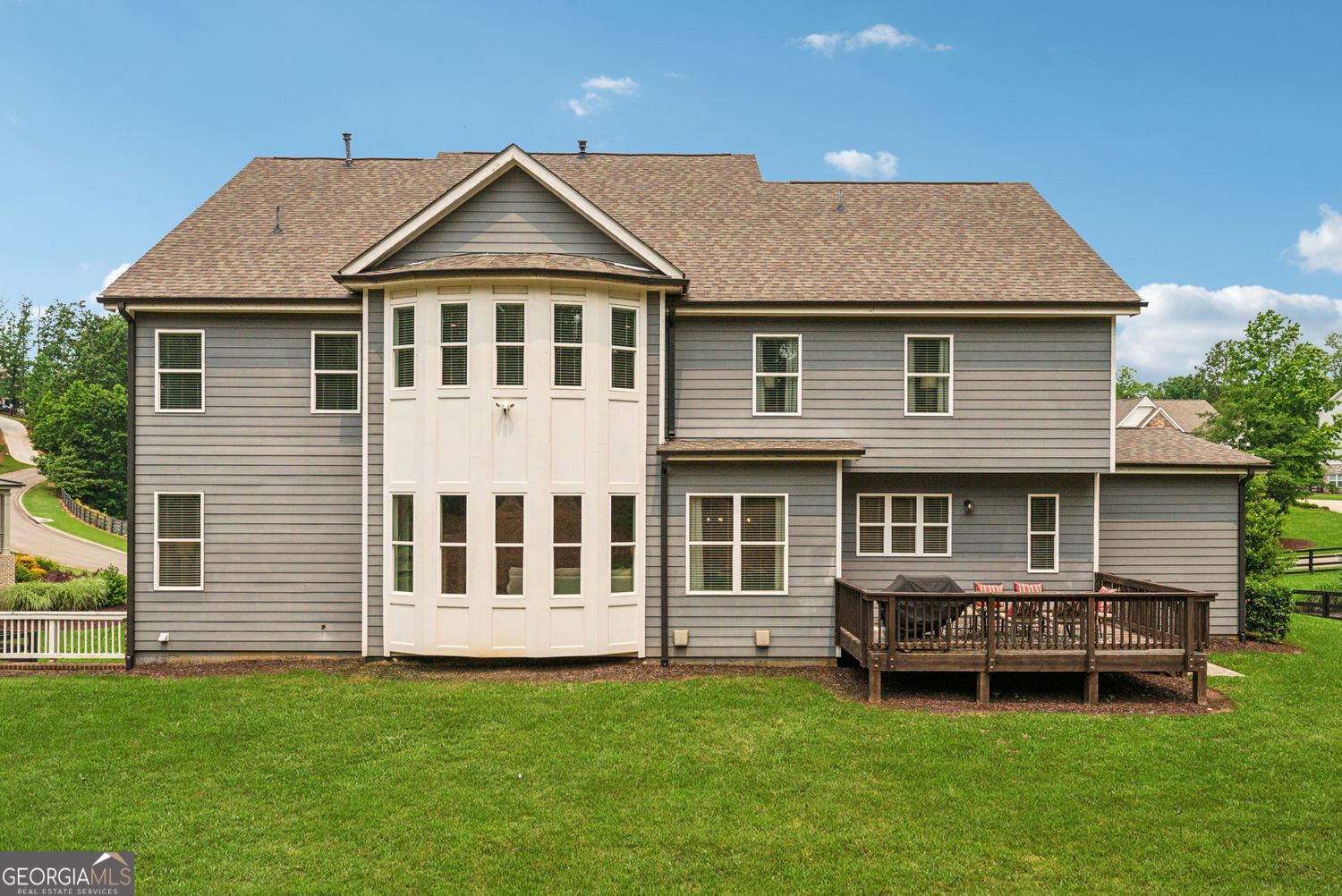 Canton, Georgia 30115, United States, 5 Bedrooms Bedrooms, ,5 BathroomsBathrooms,Residential,Active,142589