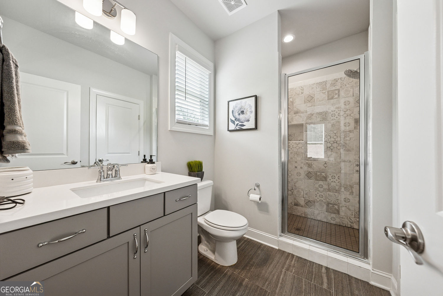 Canton, Georgia 30115, United States, 5 Bedrooms Bedrooms, ,5 BathroomsBathrooms,Residential,Active,142589