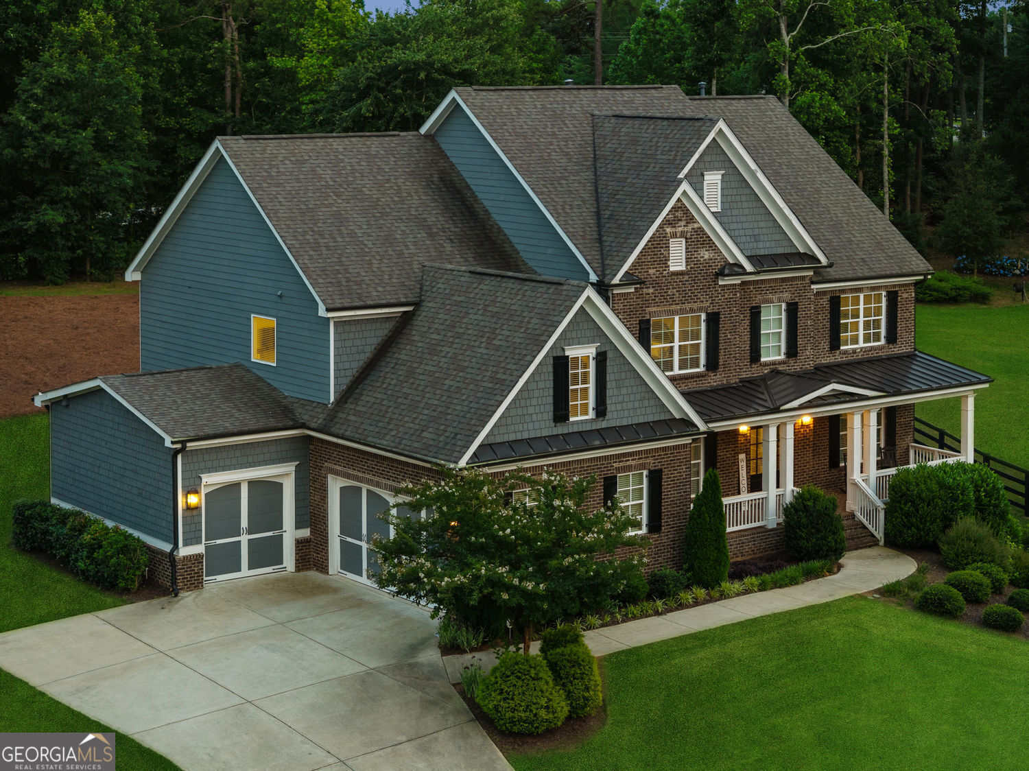 Canton, Georgia 30115, United States, 5 Bedrooms Bedrooms, ,5 BathroomsBathrooms,Residential,Active,142589