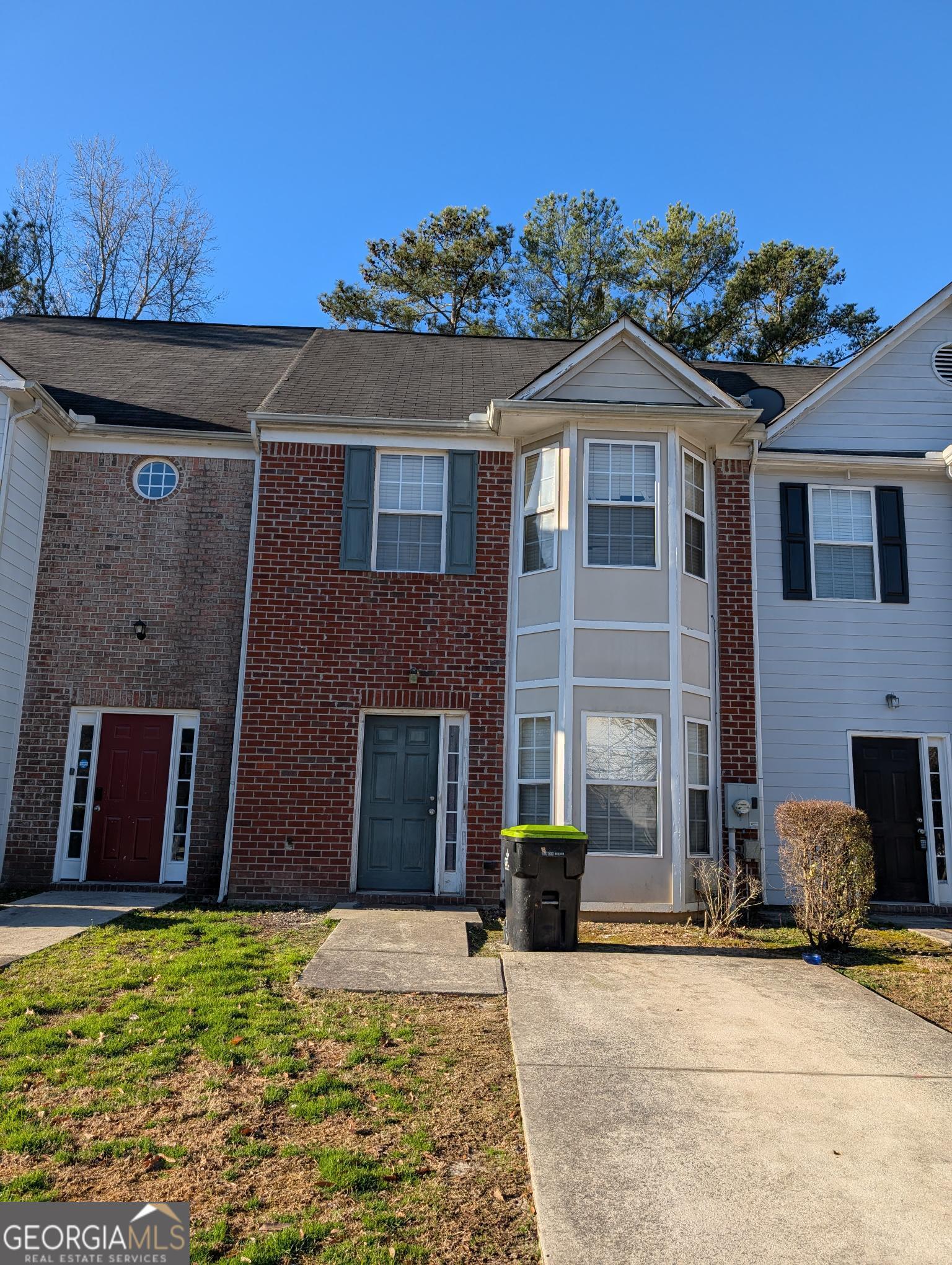 Step into this cute freshly painted thru out townhome. Livingroom has open concept to kitchen and dining area. Off of dining area has door to patio back yard. Half bathroom downstairs for your guest. Upstairs has new carpet with 2 bedroom, each with a private bathroom and walk in closets! Won't last. This home will go FHA, VA, Conventional or cash. No rental restrictions.