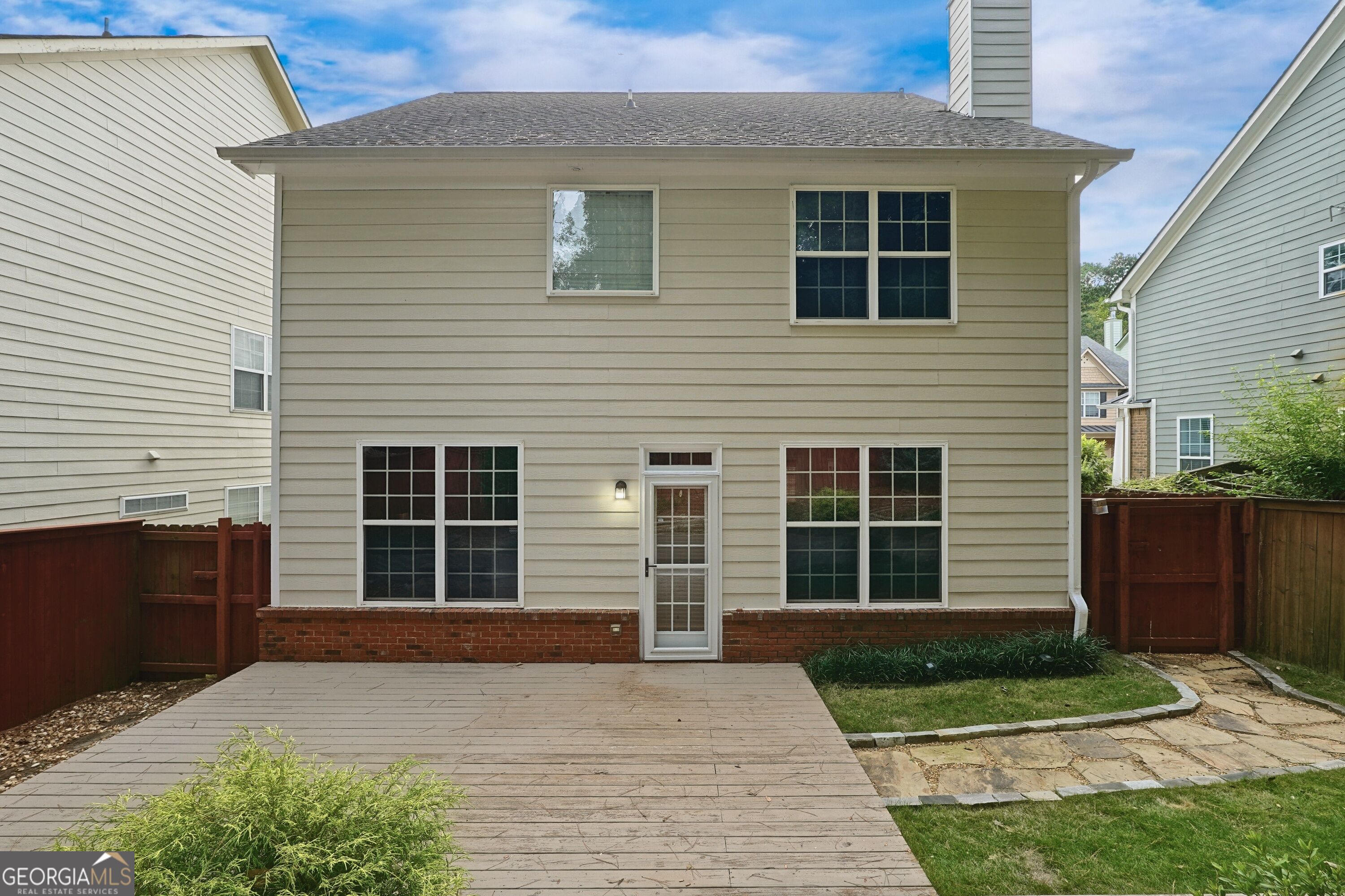5659 Chatham CIR