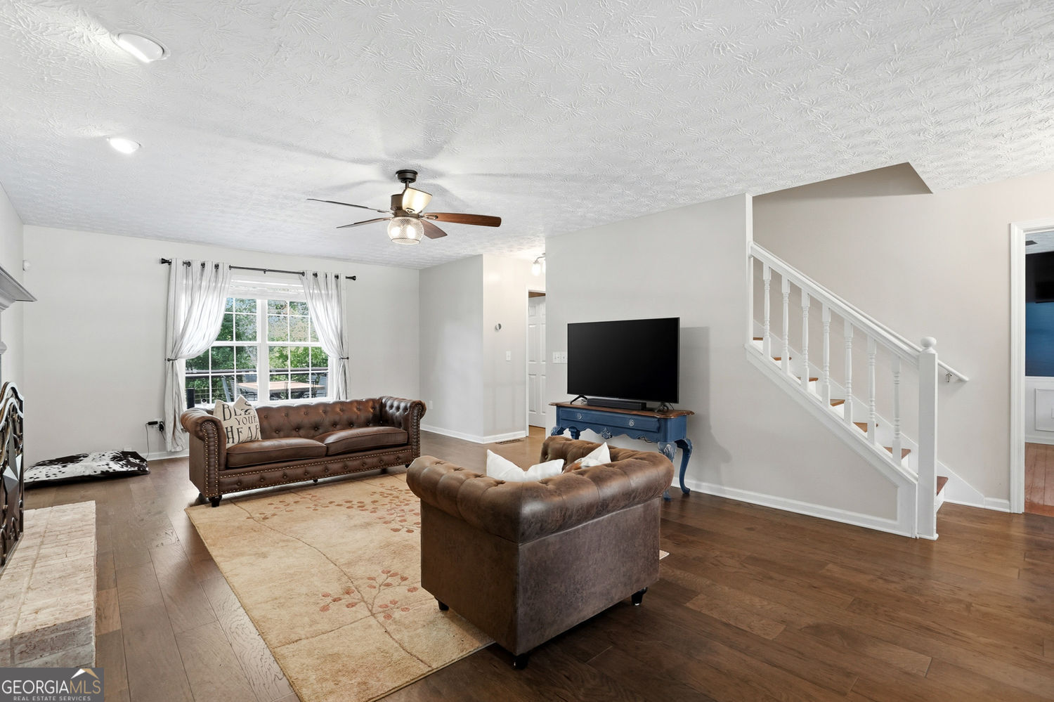 1005 Pebble Bend DR