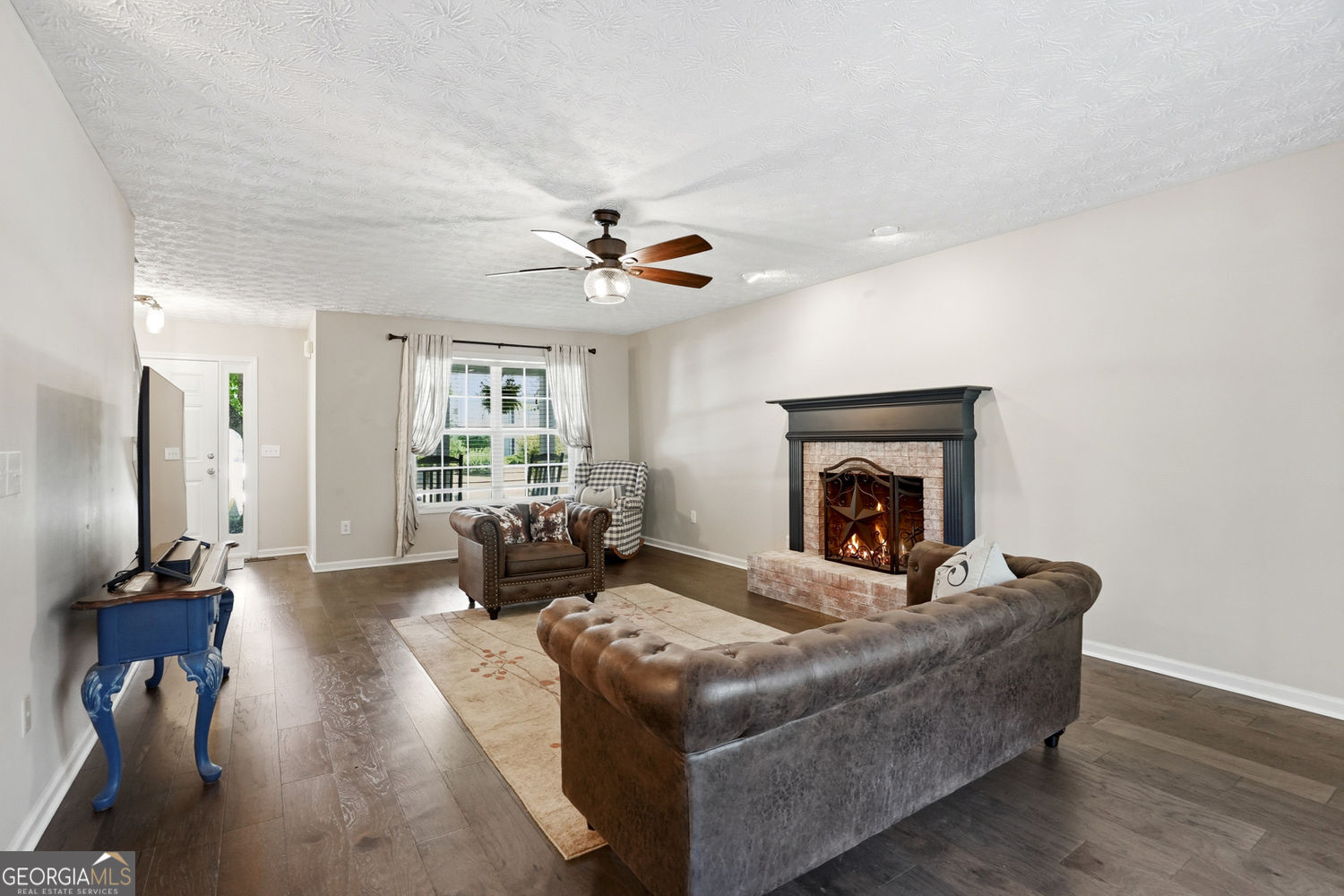 1005 Pebble Bend DR