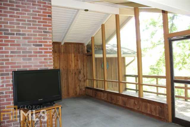 Whispering Pine - Residential