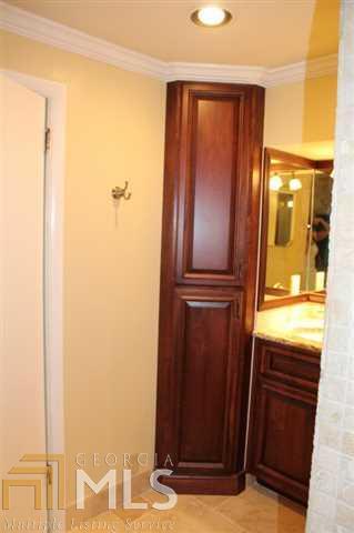 Whispering Pine - Residential