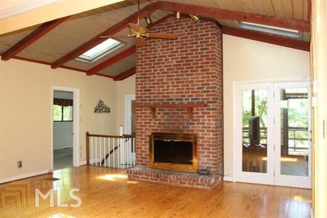 Whispering Pine - Residential