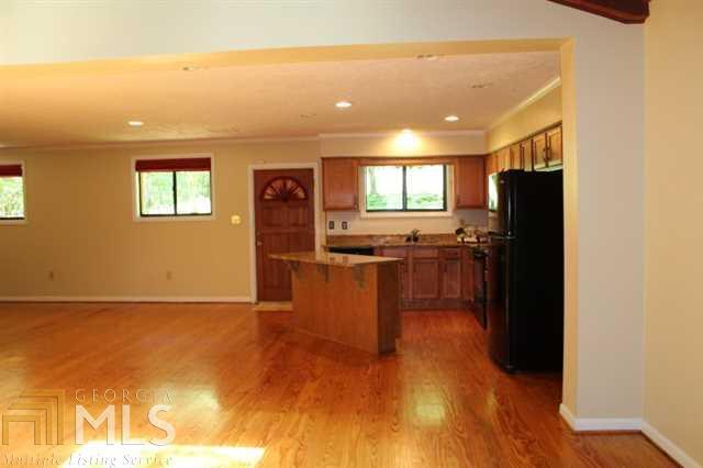 Whispering Pine - Residential