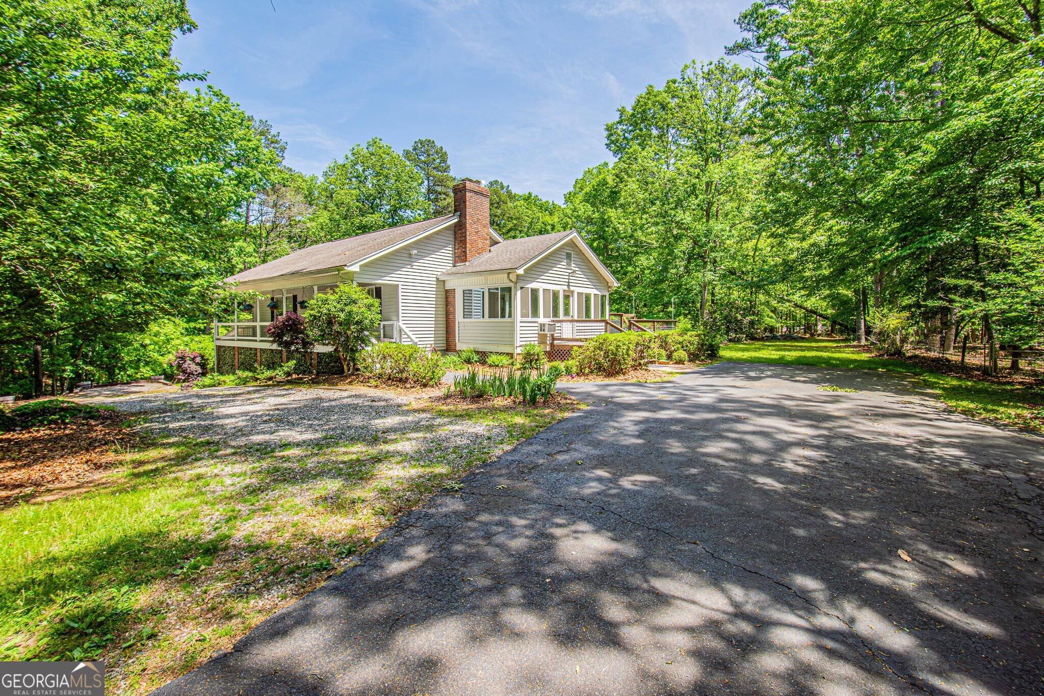 429 Buckhorn Tavern RD