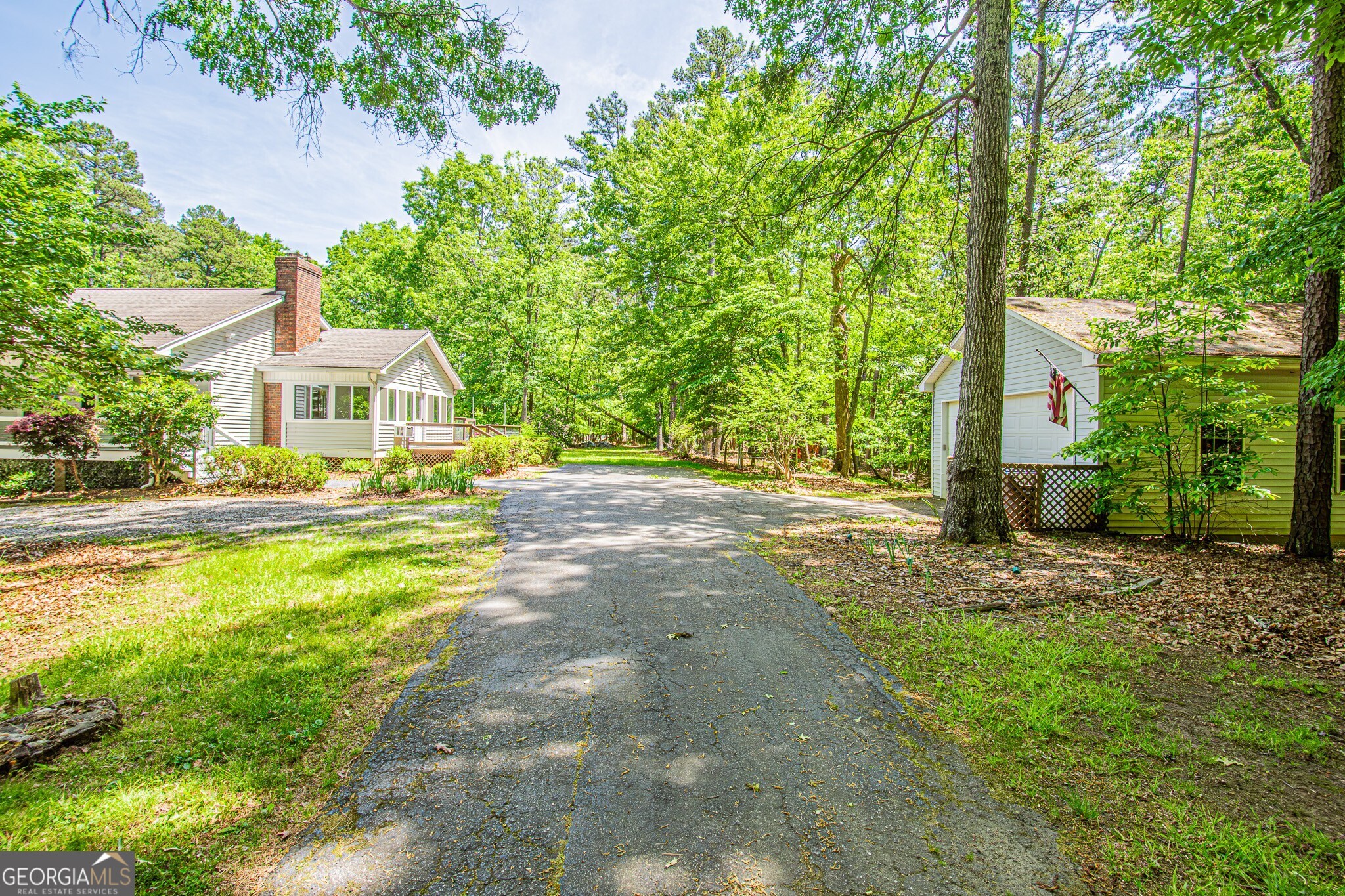 429 Buckhorn Tavern RD