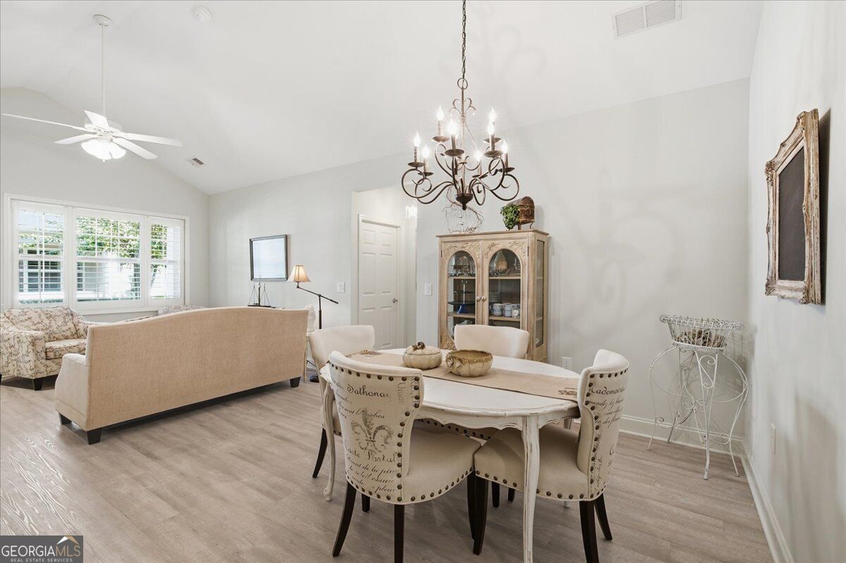 222 Orchards CIR