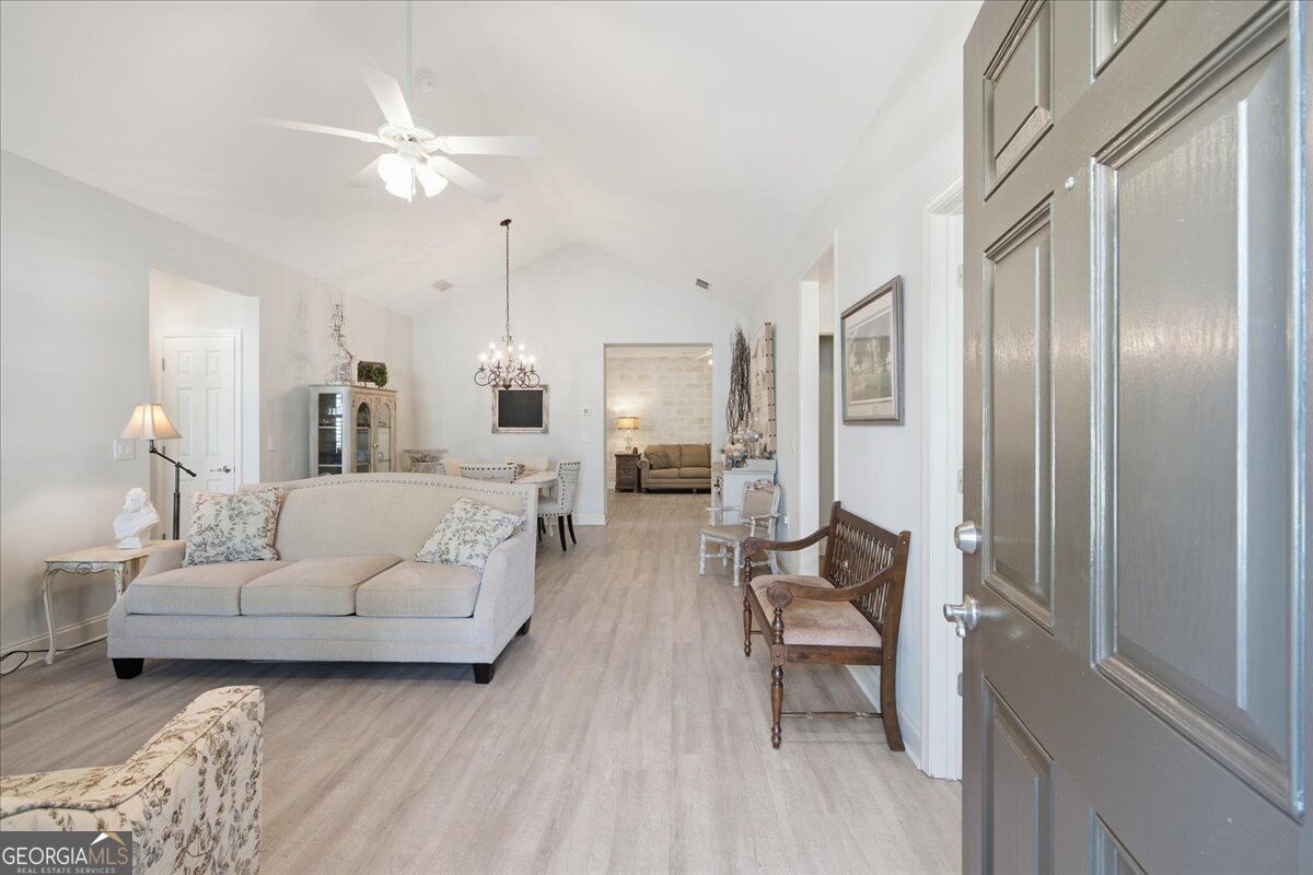 222 Orchards CIR