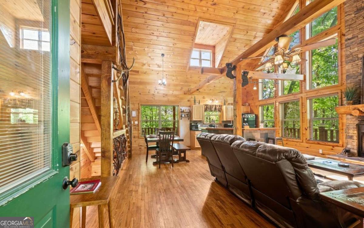 2239 Dean Mountain RD