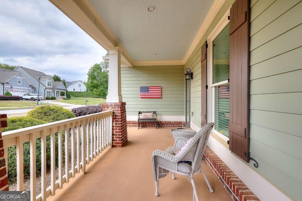 Photo of 125 Hawthorn Way, Hoschton, GA 30548 (MLS # 10850293)