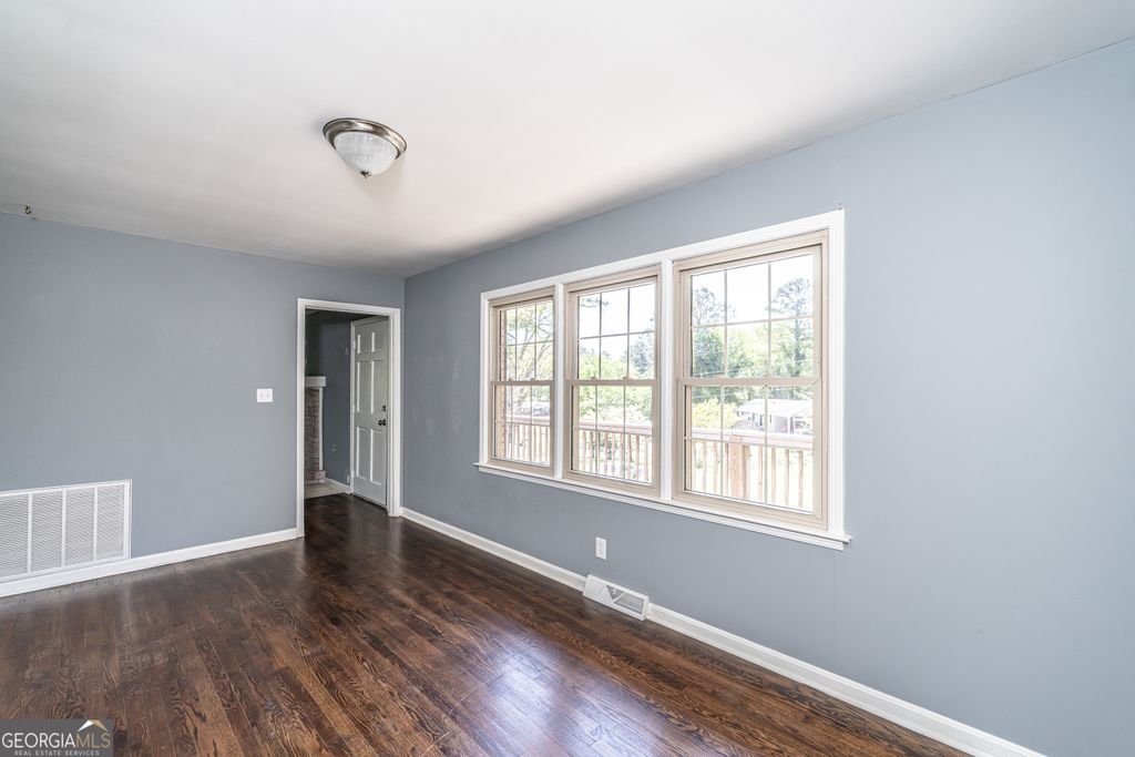 Photo of 33 Lady Marian Drive NE, Rome, GA 30161 (MLS # 10729934)