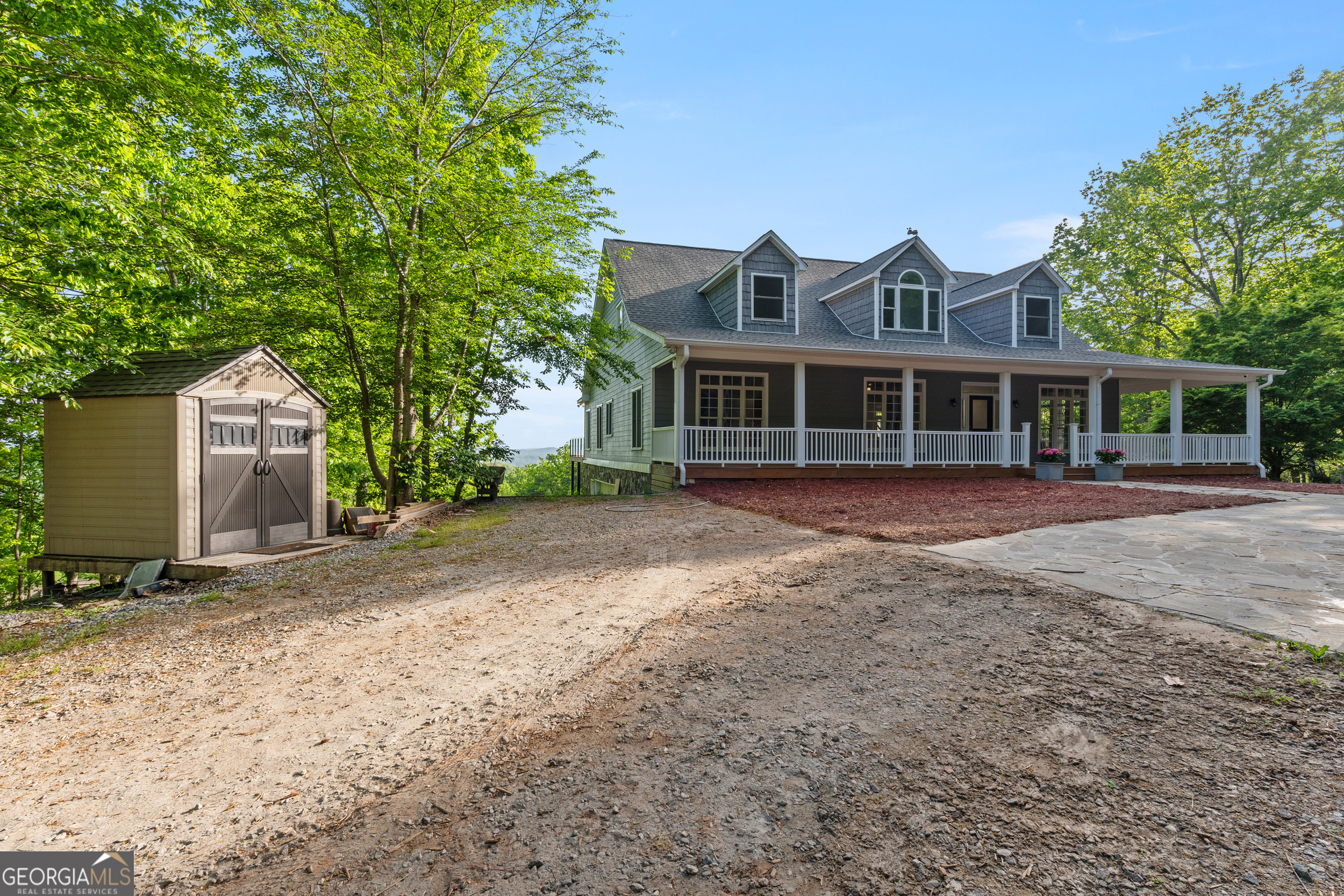 265 Lynda LN