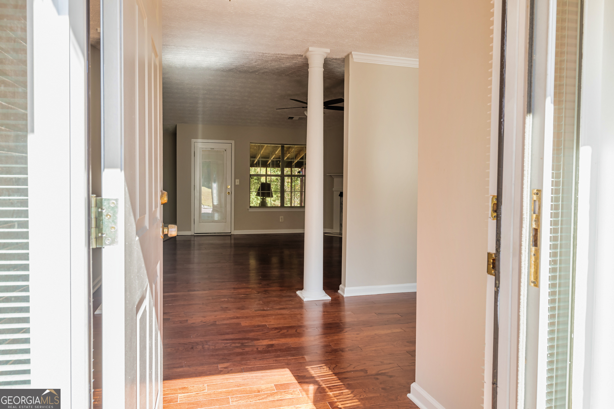 5948 Valley Green RD