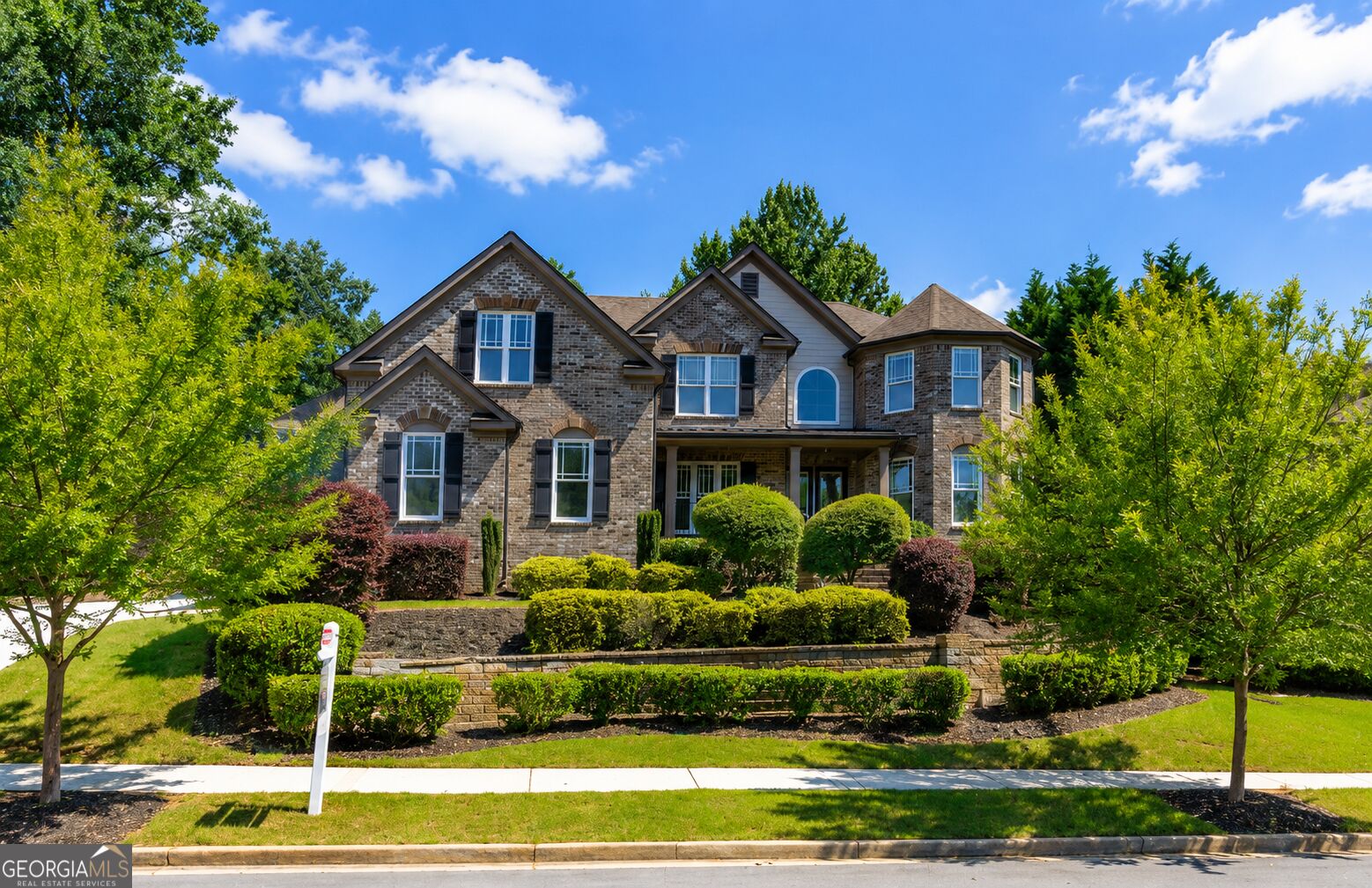 3079 Hidden Falls DR