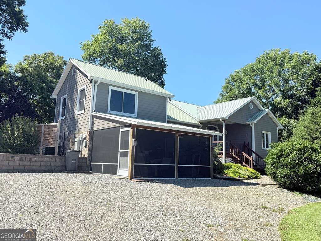18 Dillard PL