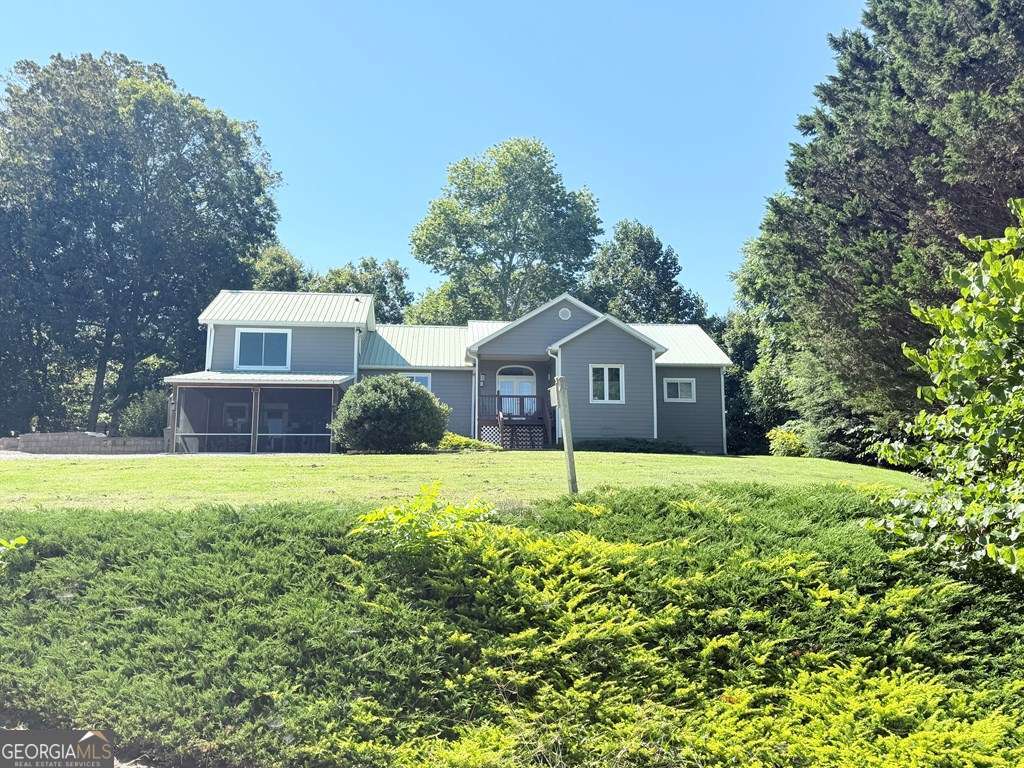 18 Dillard PL