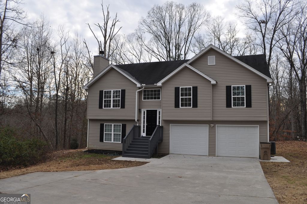 Photo of 2804 Sawyer Mill Drive, Gainesville, GA 30507 (MLS # 10657749)