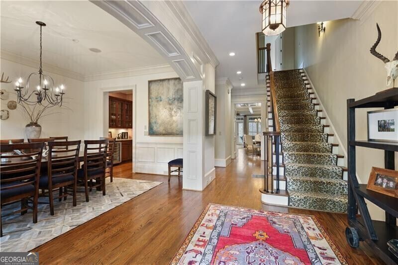 8 Honour AVE NW 6