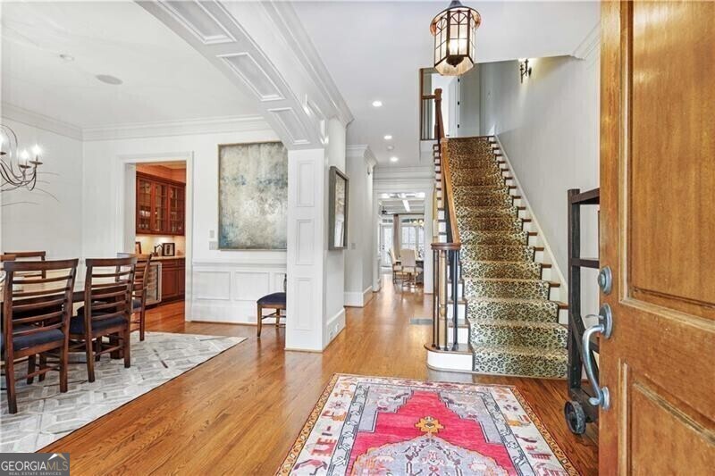 8 Honour AVE NW 6