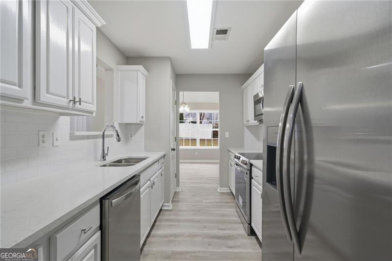 6545 White Walnut WAY