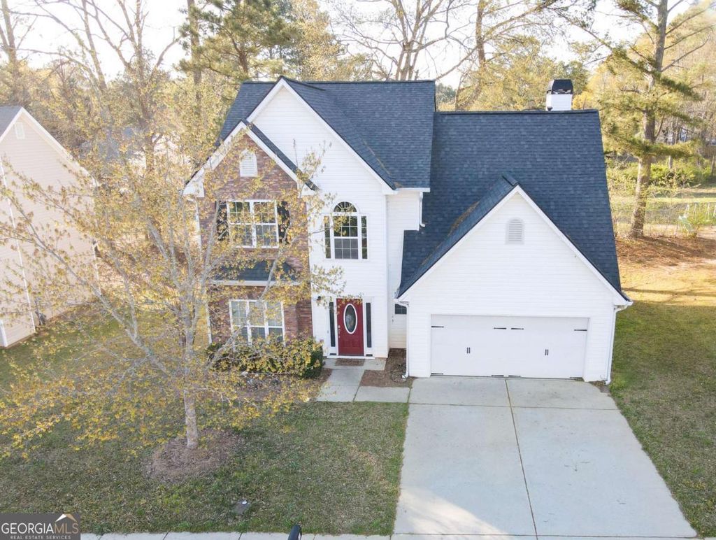 Photo of 910 Lakeside Court, Loganville, GA 30052 (MLS # 10663311)