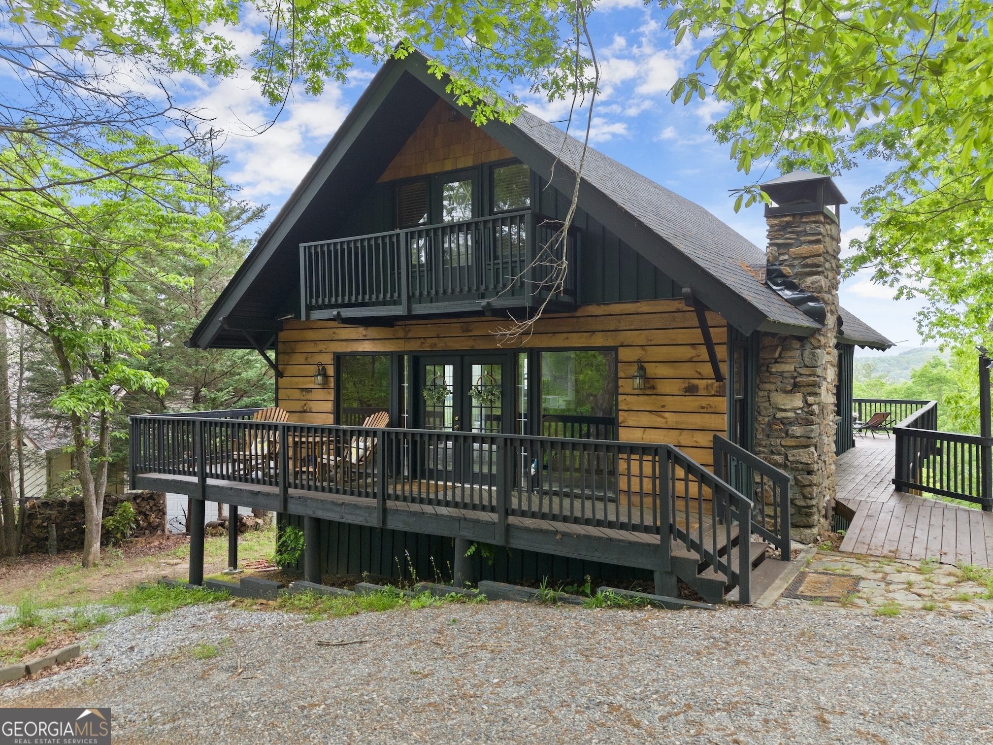 213 Matterhorn DR