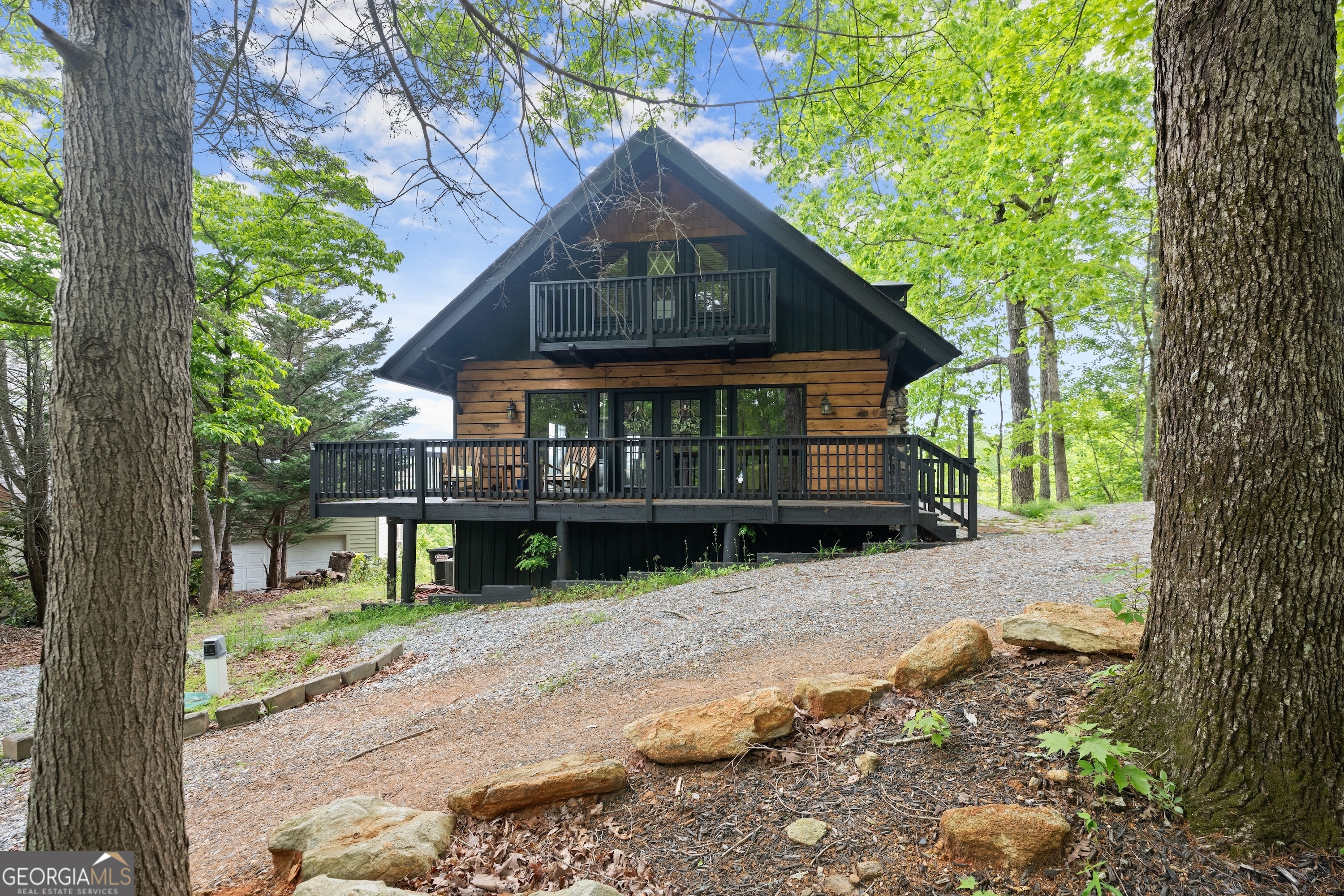 213 Matterhorn DR