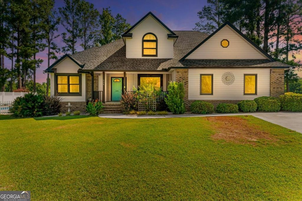Photo of 534 Saint Andrews Circle, Statesboro, GA 30458 (MLS # 10802773)
