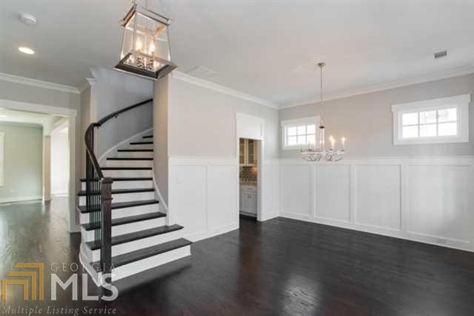 Dunwoody Green - Residential