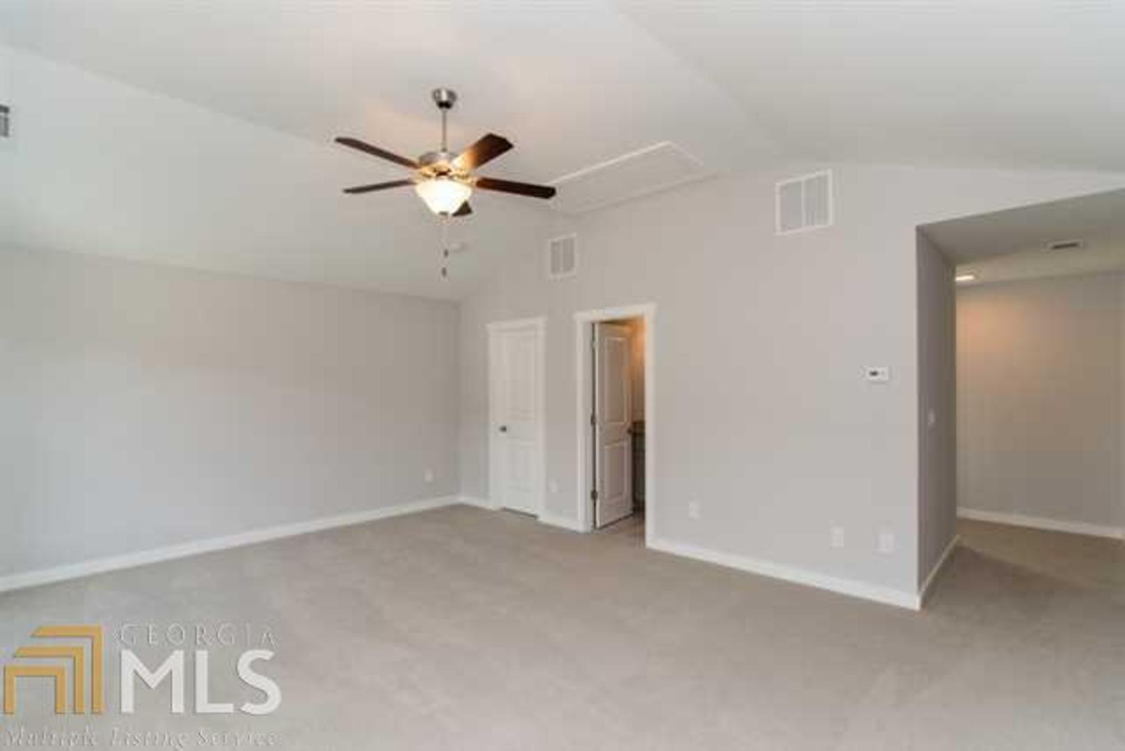 Dunwoody Green - Residential