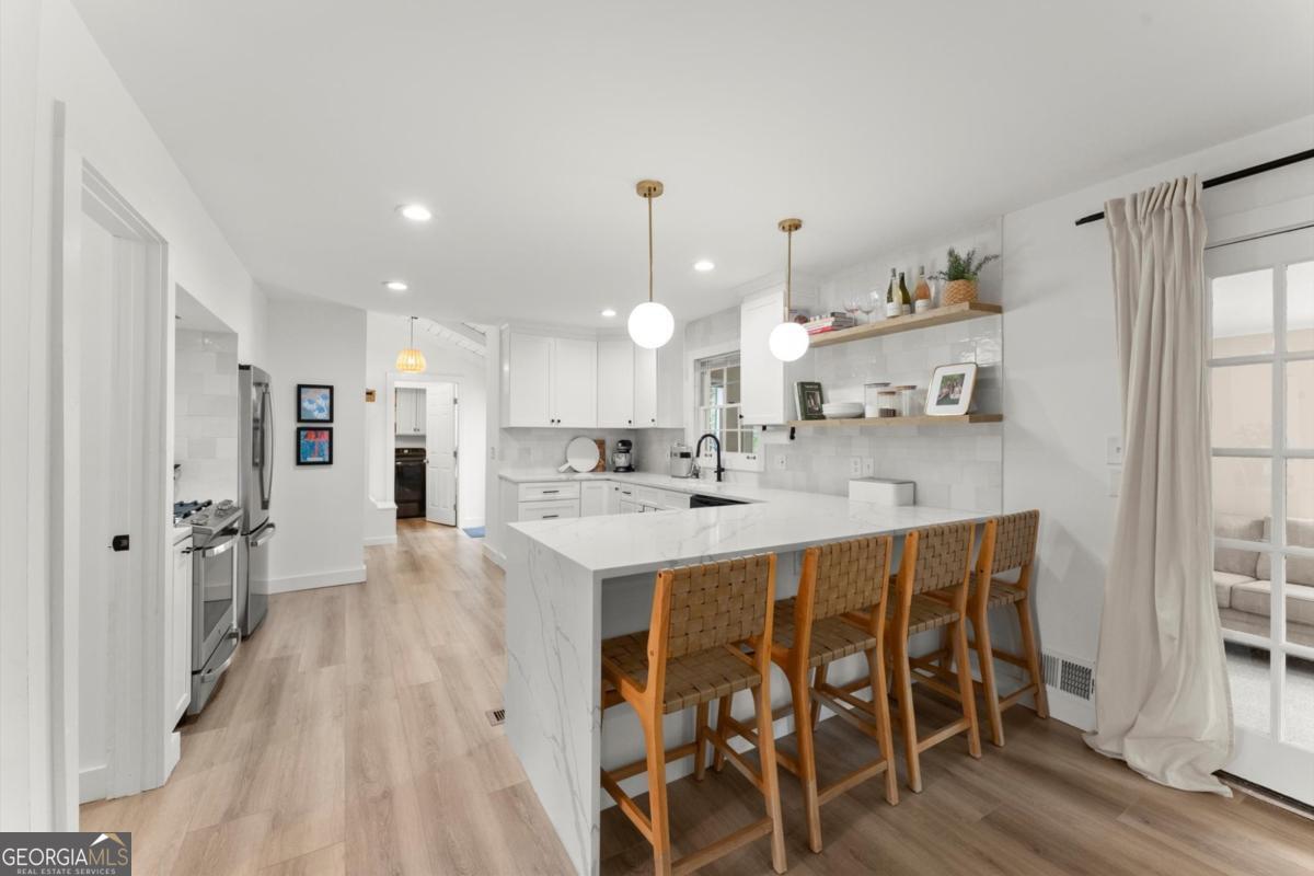 2546 Stonington RD