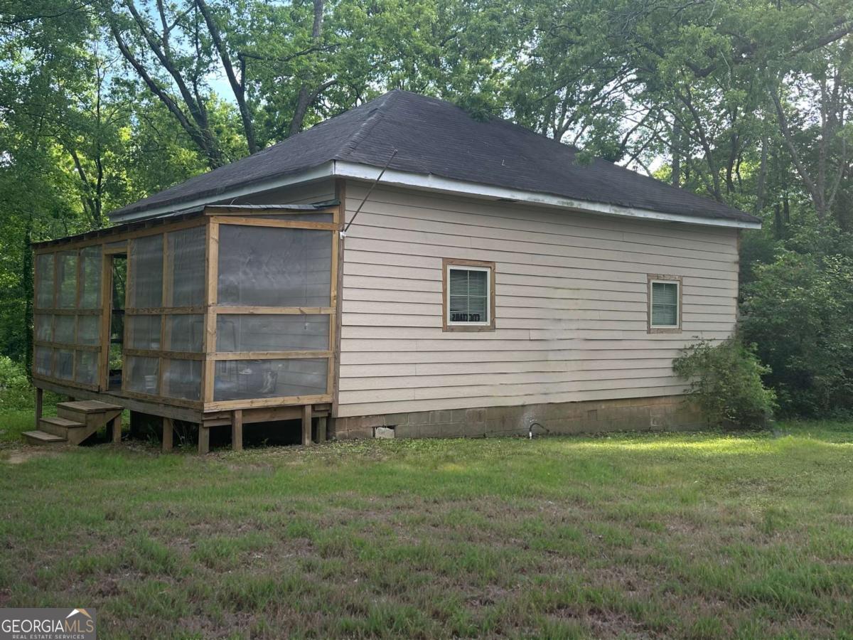 712 Searcy AVE