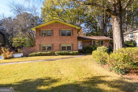 1959 Queens WAY Atlanta GA 30341