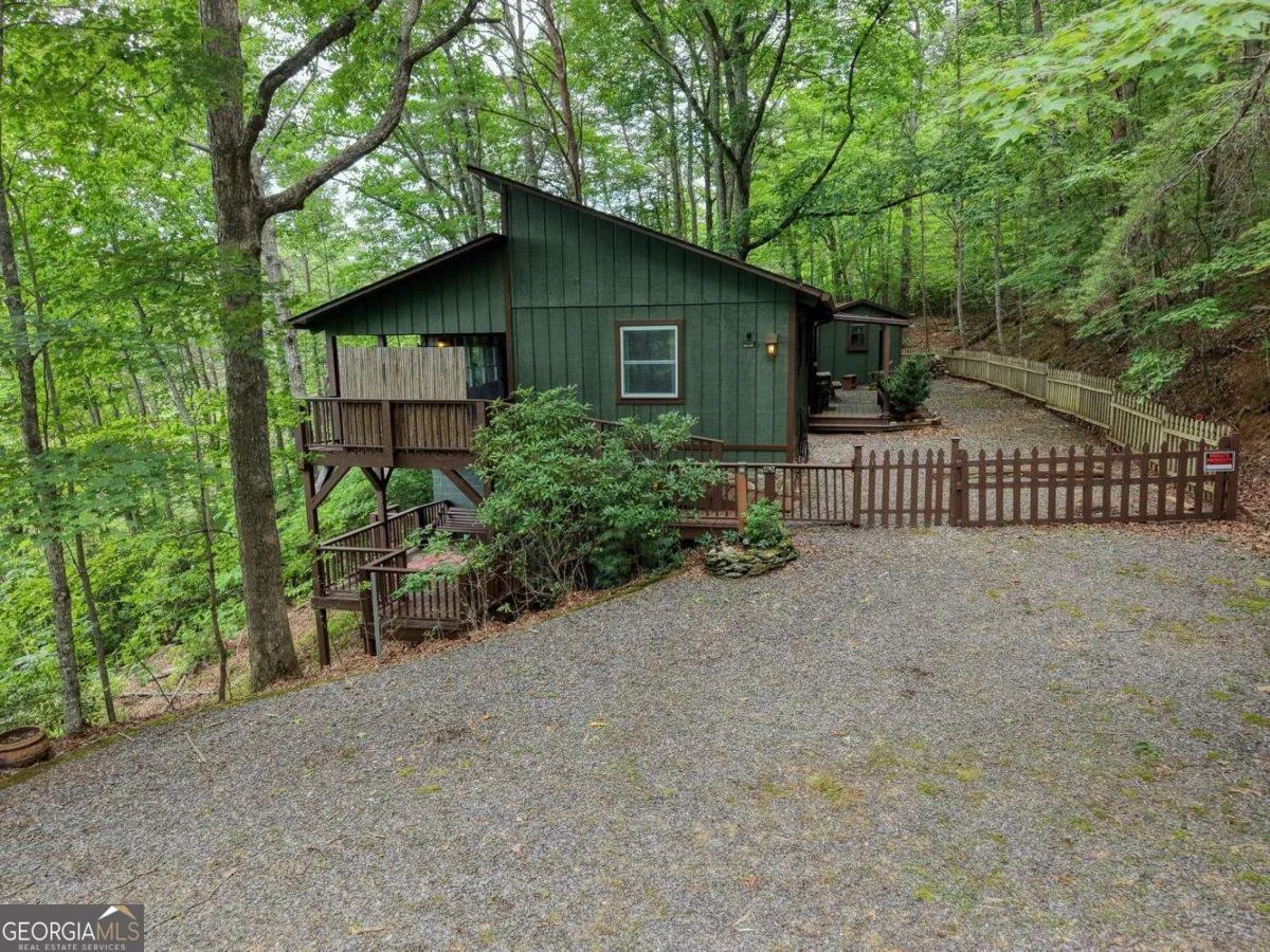 664 High Ridge Road
