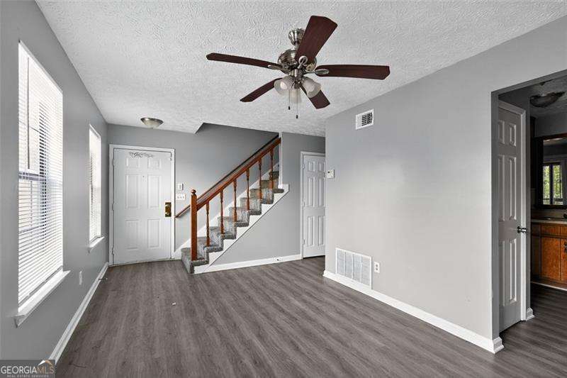 Castile Cove - Residential Lease