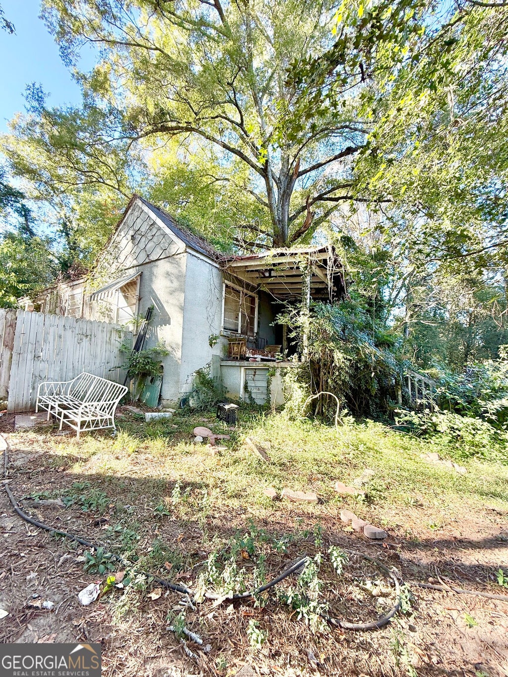 Photo of 5596 Lakeside Drive, Union City, GA 30291 (MLS # 10874951)