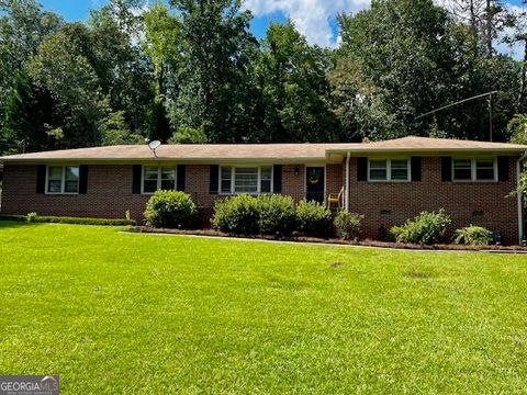1246 Newport RD Macon GA 31210