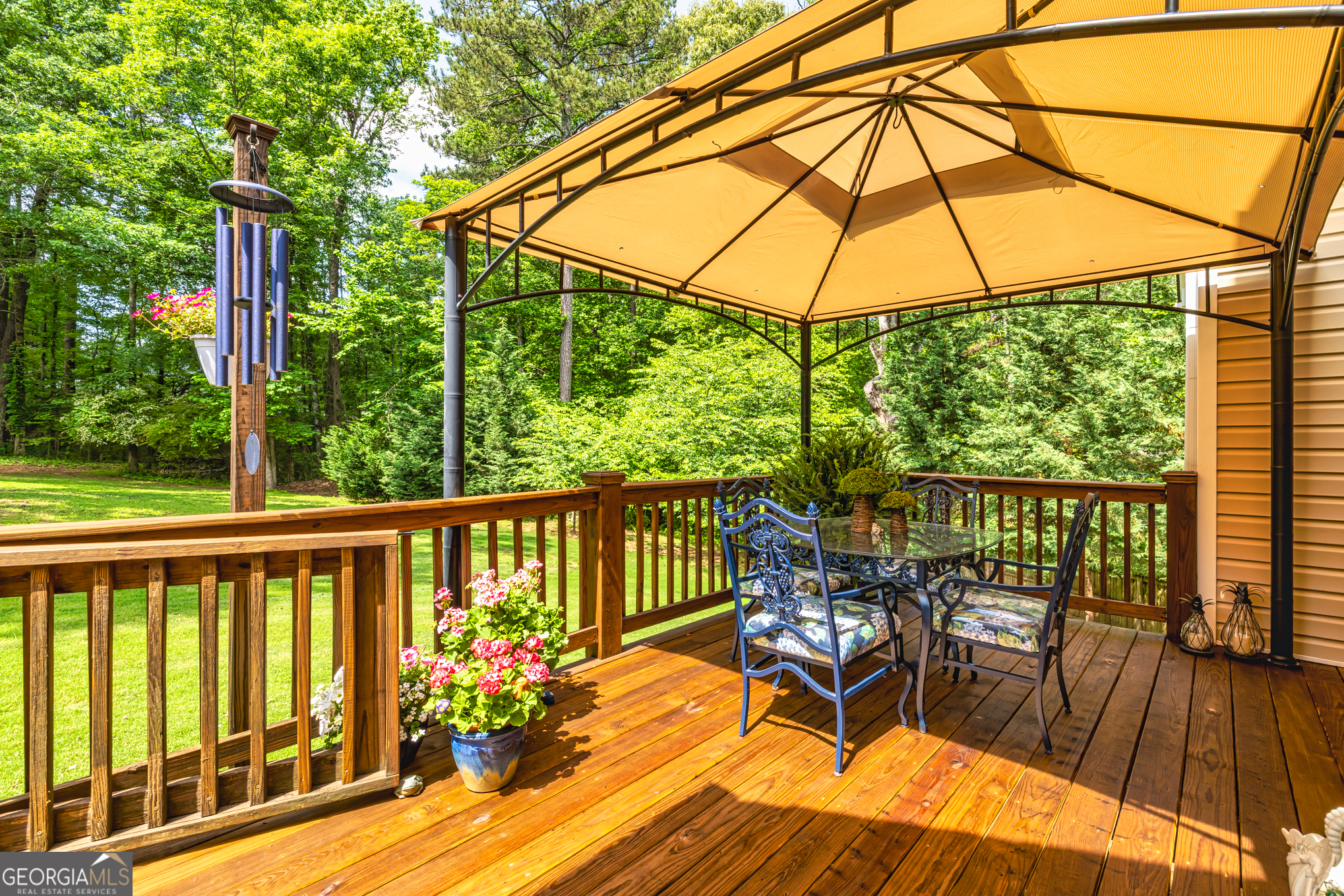 120 Lyndhurst WAY