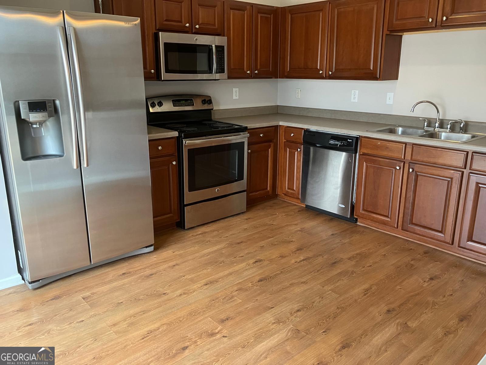 Weatherstone - Residential Lease