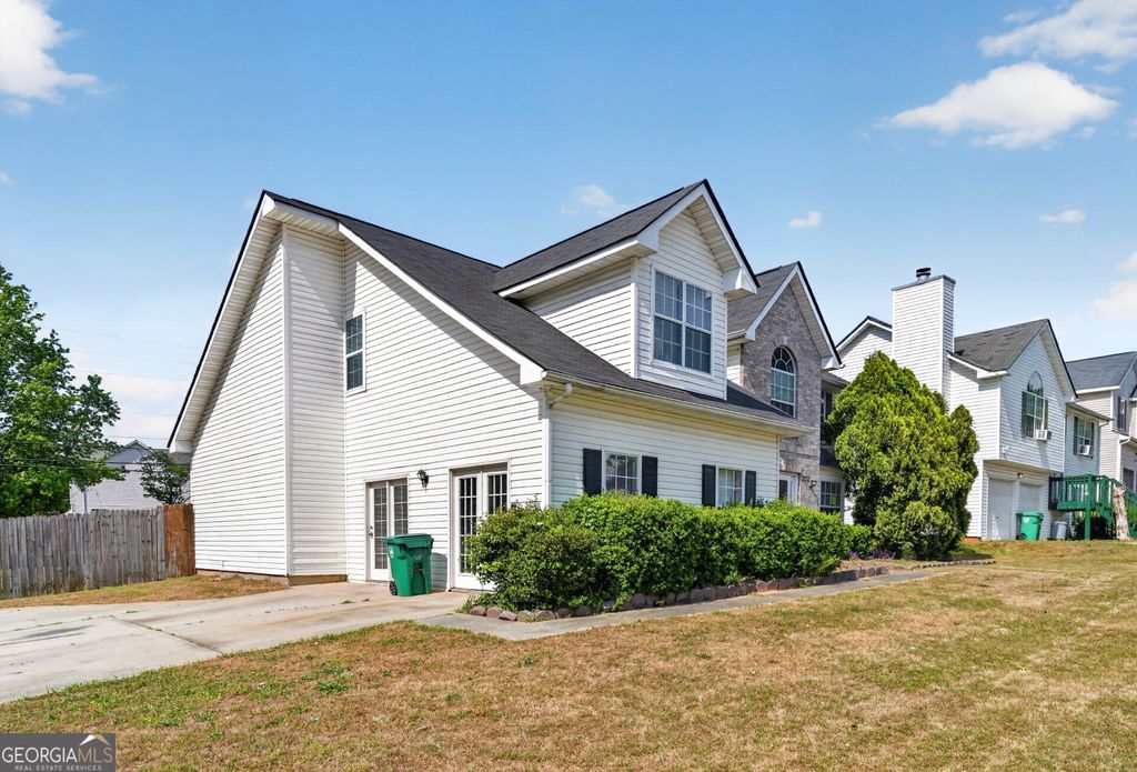 Photo of 3972 Ward Lake Trail, Ellenwood, GA 30294 (MLS # 10740503)